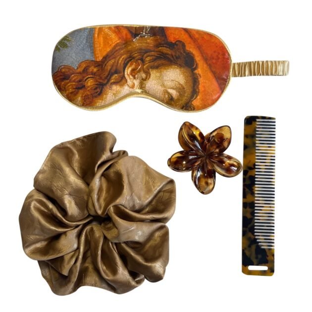 Renaissance Satin Night Set
