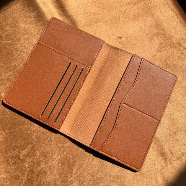 Renaissance Passport Holder – Oilvase Classic Print - Image 6